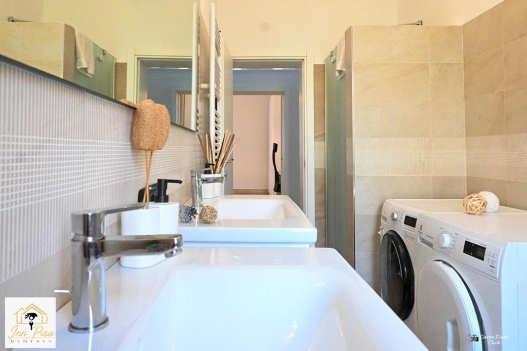 Inn Pisa Rentals 2- Starlight Central Flat Kültér fotó